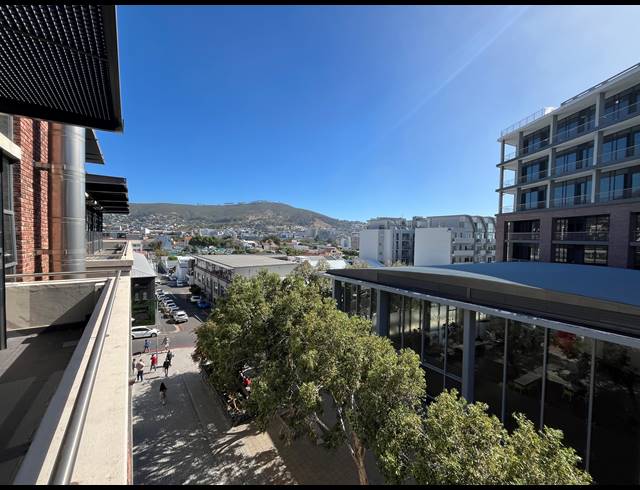 245M² OFFICE TO LET IN GARDENS